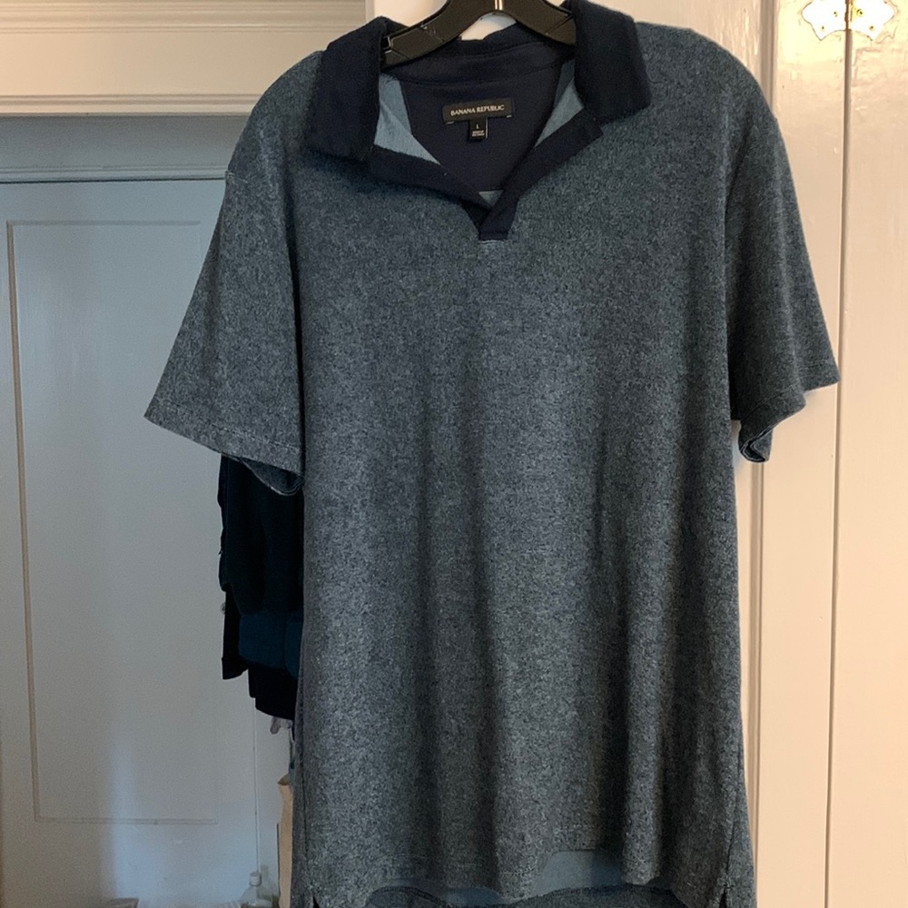 Banana Republic T shirt - Large - NWOT